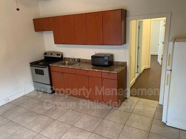 Foto del edificio - 5560 Chancellor St