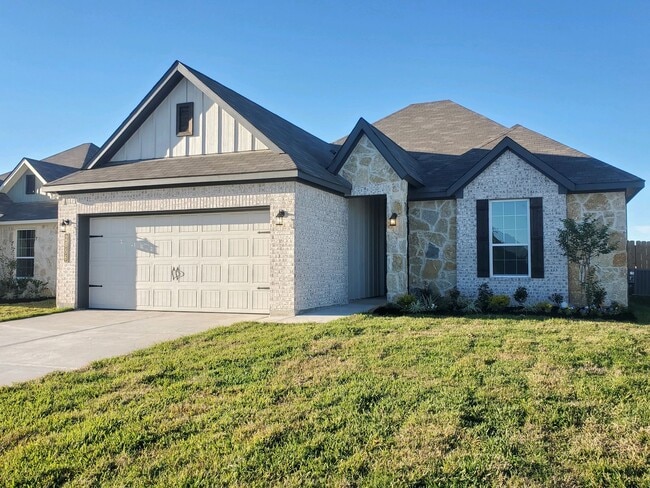 Building Photo - 2056 Muscadine Trl