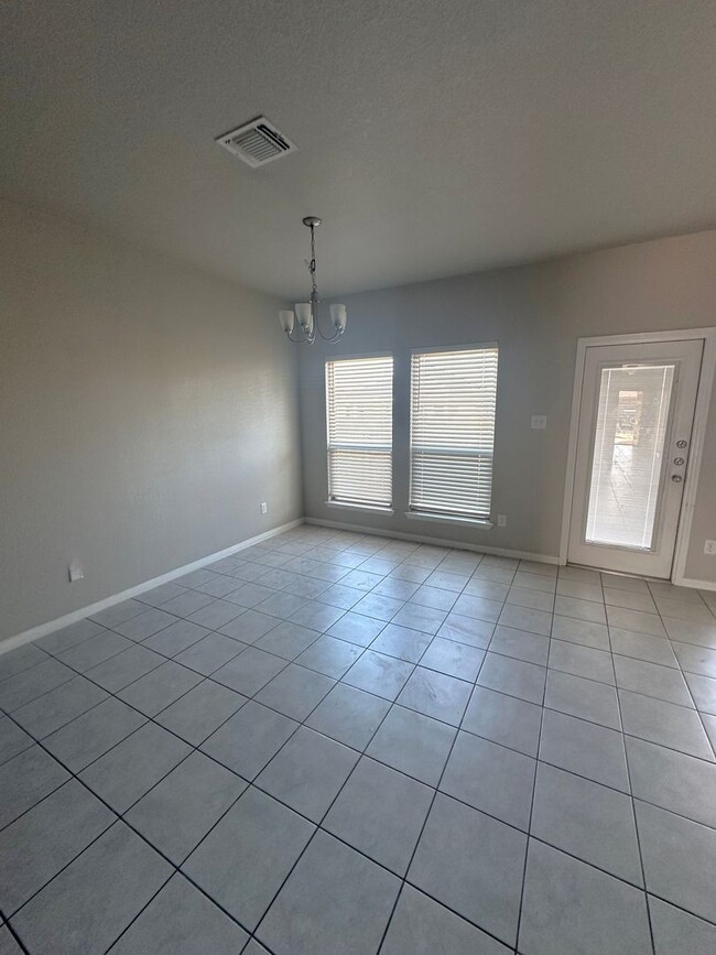 Foto del edificio - Newer 4 Bedroom in Temple Tx