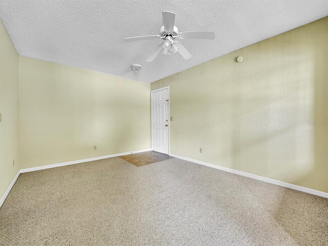 Building Photo - 1079 S Hiawassee Rd