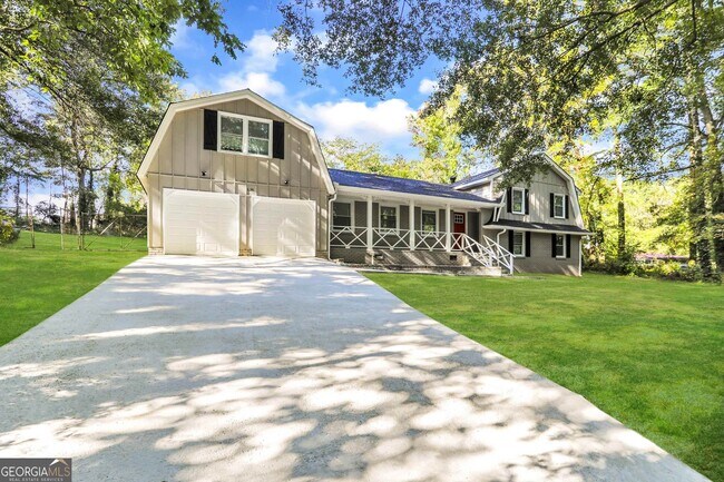 Building Photo - 6241 Greenbrook Cir