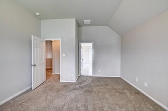 Building Photo - 3303 Owl Hollow Dr Building Photo - 3303 Owl Hollow Dr