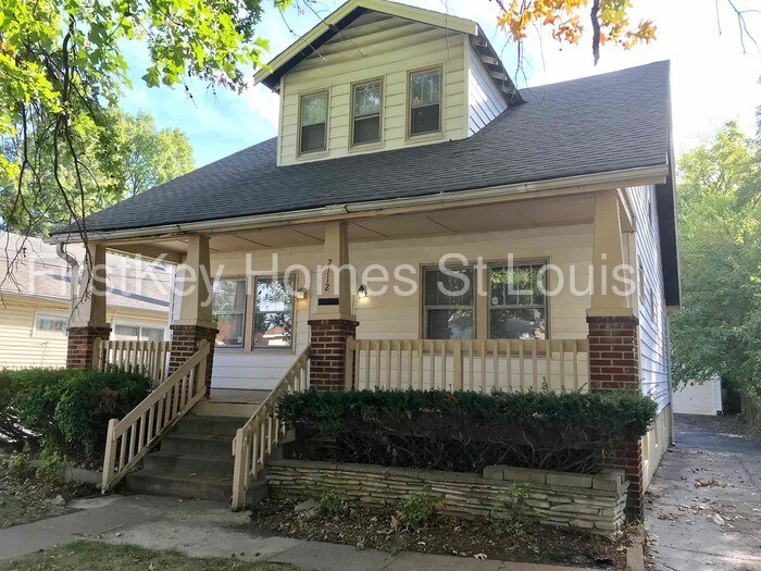 2112 Lexa Dr, Jennings, MO 63136 House Rental in Jennings, MO