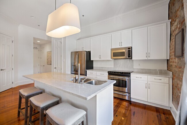 Kitchen - 3400 Magazine St