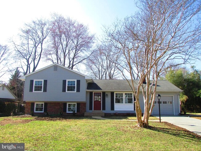 Building Photo - 7708 Hayfield Rd