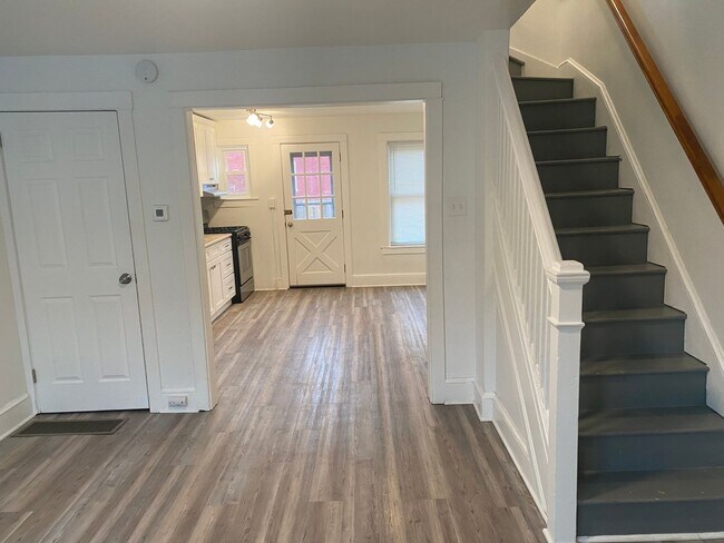 Foto del edificio - Cozy 2 Bedroom Home with Central Air!