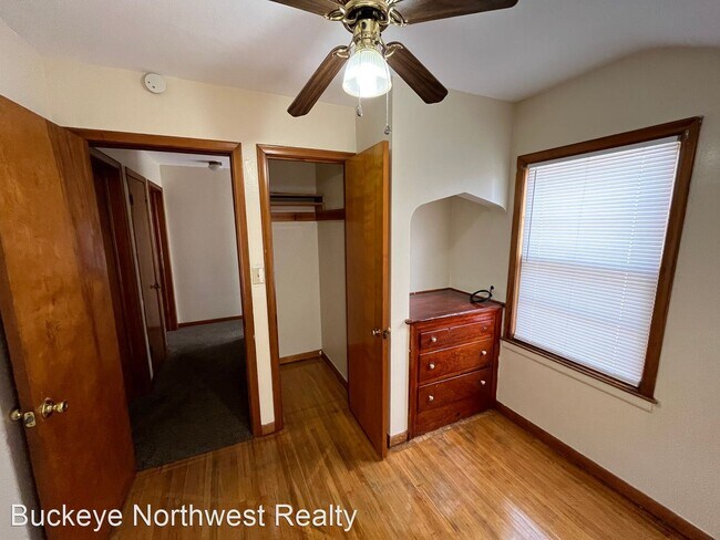 Building Photo - 3 br, 1 bath House - 2046 Balkan Pl