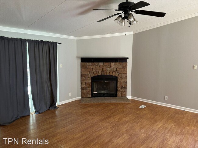 Building Photo - 3 br, 2 bath House - 2022 Luke Lane