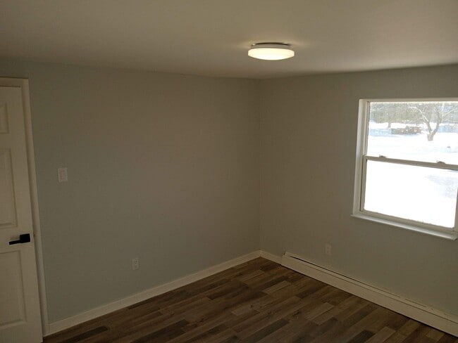 Photo du bâtiment - 17 Copp Ave