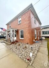Building Photo - 2224 Taylor Ave