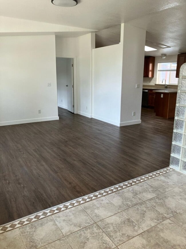 Photo - Spacious 3 bed 2 bath home on large lot