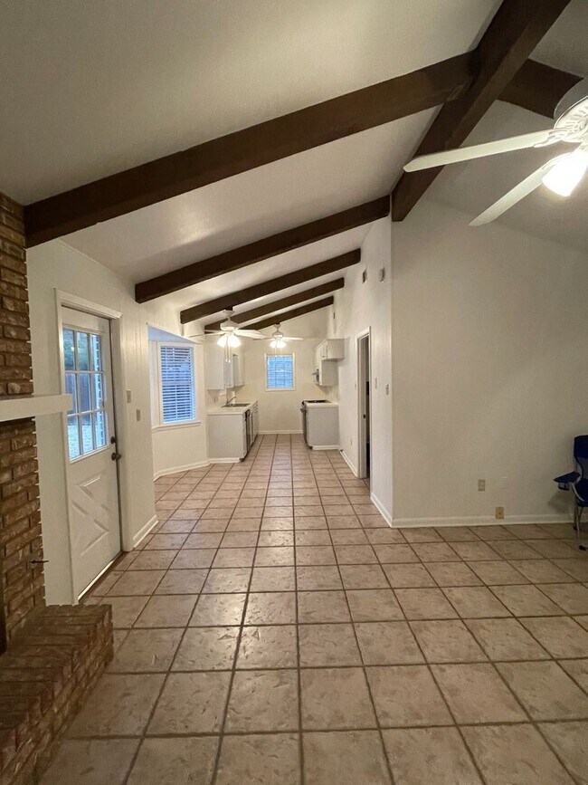 Building Photo - 3 br, 2 bath House - 231 Pomeroy