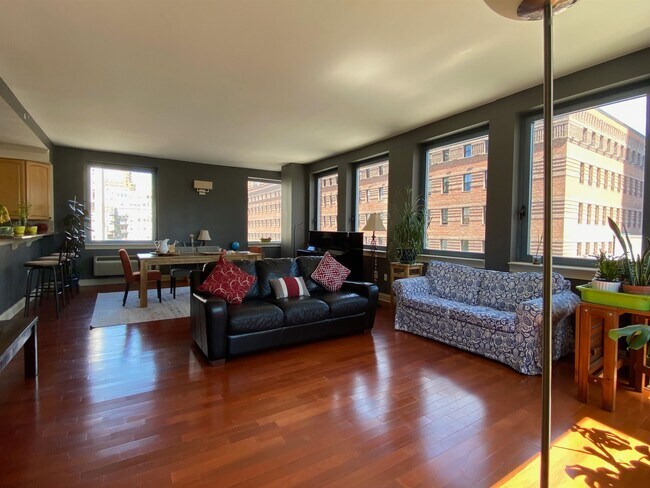 Foto del edificio - 311 Washington St