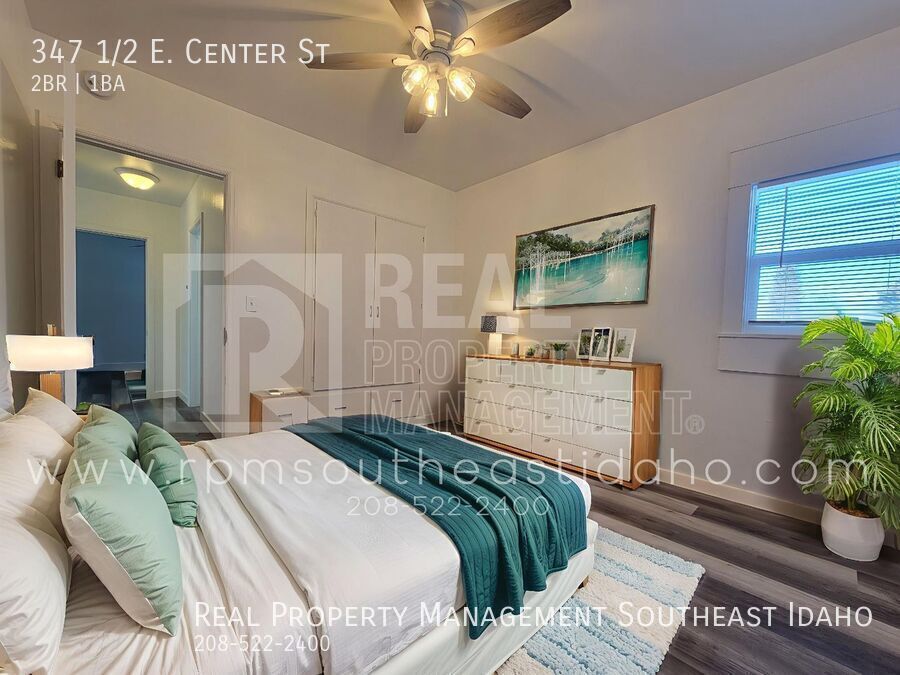 Foto principal - 347 1/2 E. Center St-