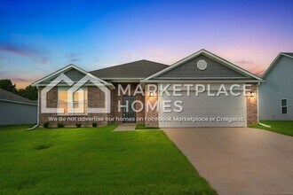 Building Photo - 23198 S Mae Dr