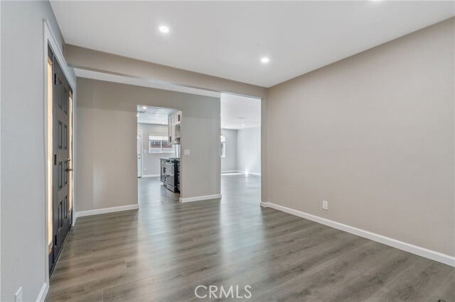 Building Photo - 309 Tonopah Ave