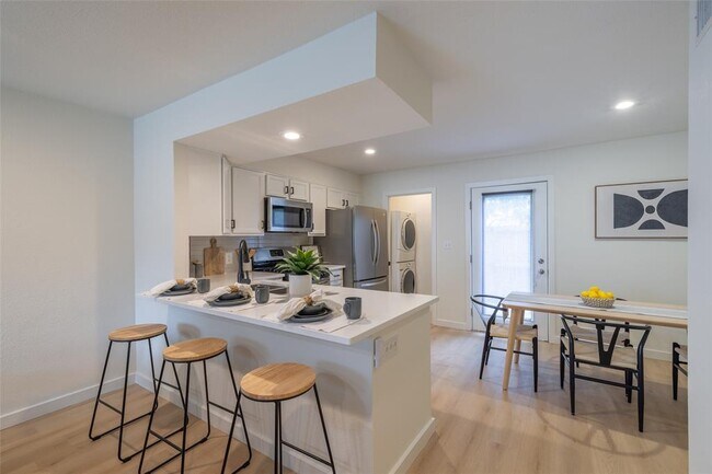 Foto del edificio - 3601 Menchaca Rd