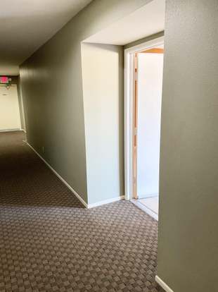 Foto del edificio - 1492 S Camino Real