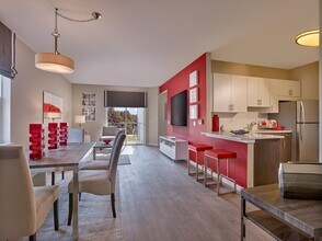Interior Photo - Southgate Middletown