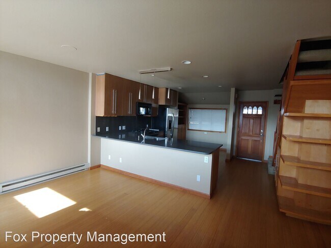 Foto del edificio - 2 br, 2 bath House - 390 Spruce Street