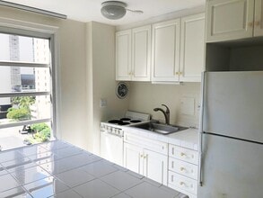 Building Photo - 445 Kaiolu St