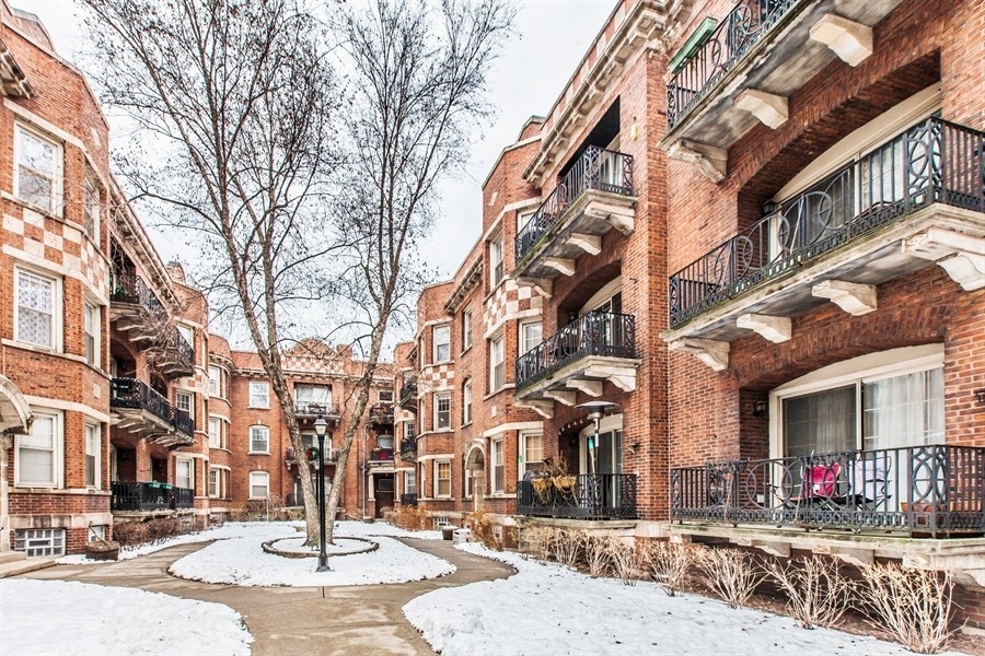 Primary Photo - Condo in Hyde Park Gated Complex