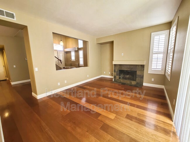 Building Photo - 13562 Tradition St