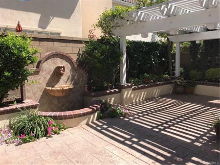 Foto del edificio - 16 Capistrano