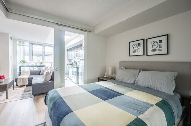 Photo du bâtiment - 231 Fort York Blvd