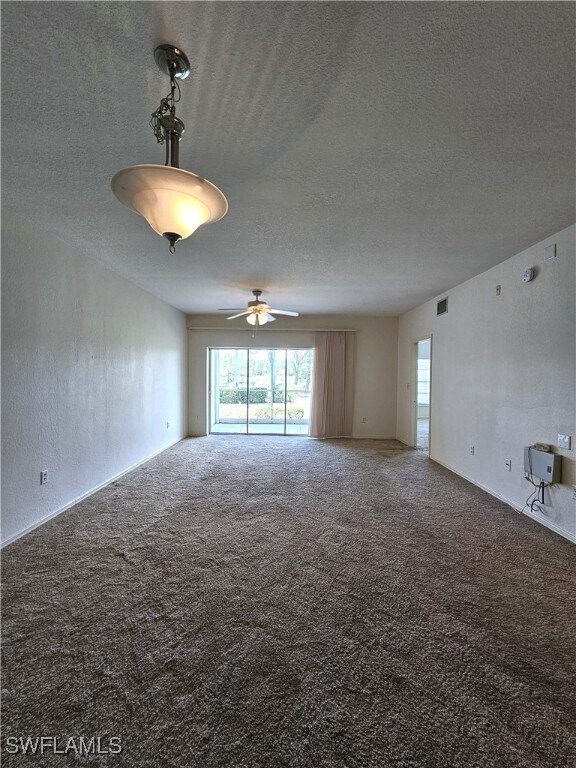 Building Photo - 6025 Chardonnay Ln