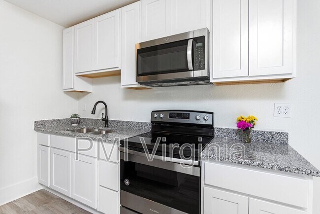 Foto del edificio - 1619 E Ocean View Ave