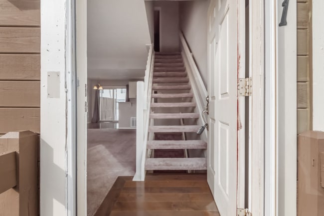 Building Photo - 5041 Stoneybrook Blvd