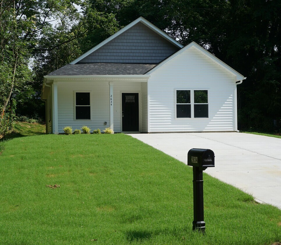 2634 Hemphill St, Charlotte, NC 28208 House Rental in Charlotte, NC