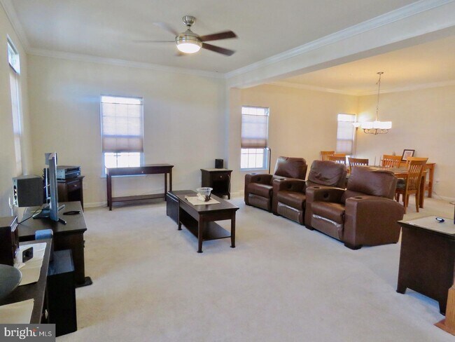 Foto del edificio - 7550 Stoney Run Dr
