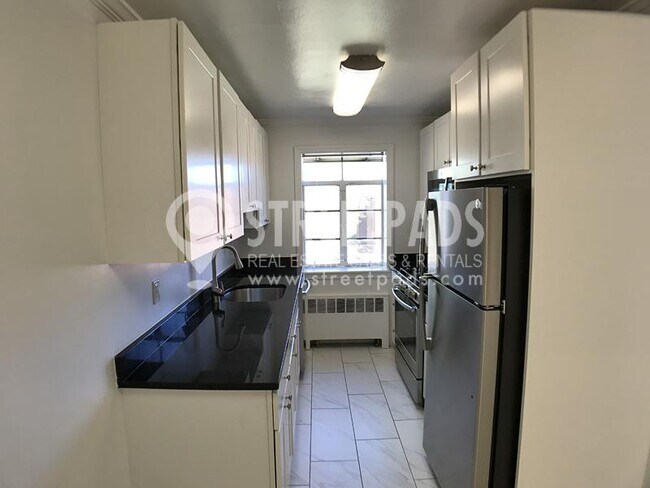 Building Photo - 2 bedroom in Brookline MA 02446