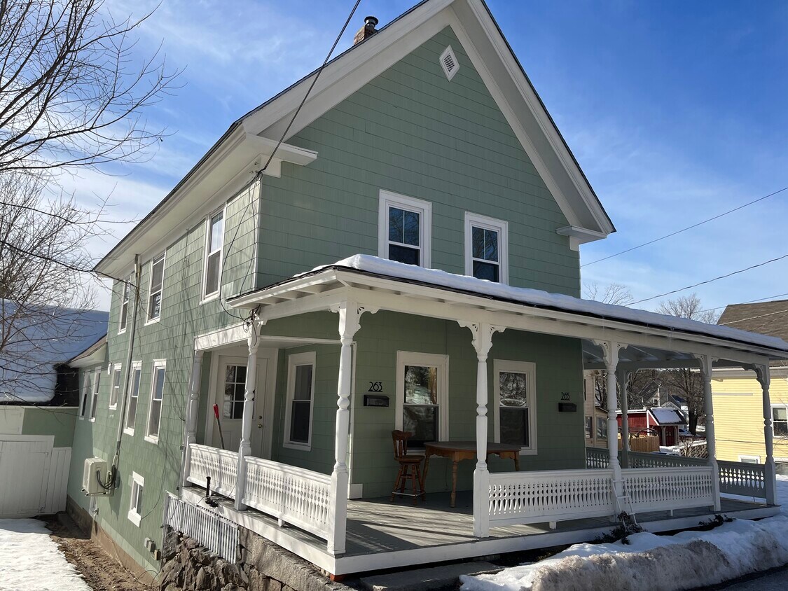 263 Village St, Concord, NH 03303 House Rental in Concord, NH