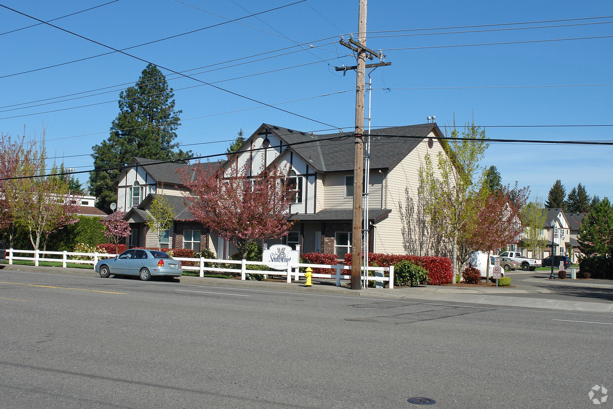 Foto del edificio - Southpoint Village Apartments