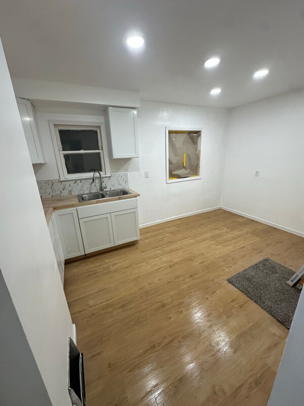 Foto del edificio - 3613 Proctor St