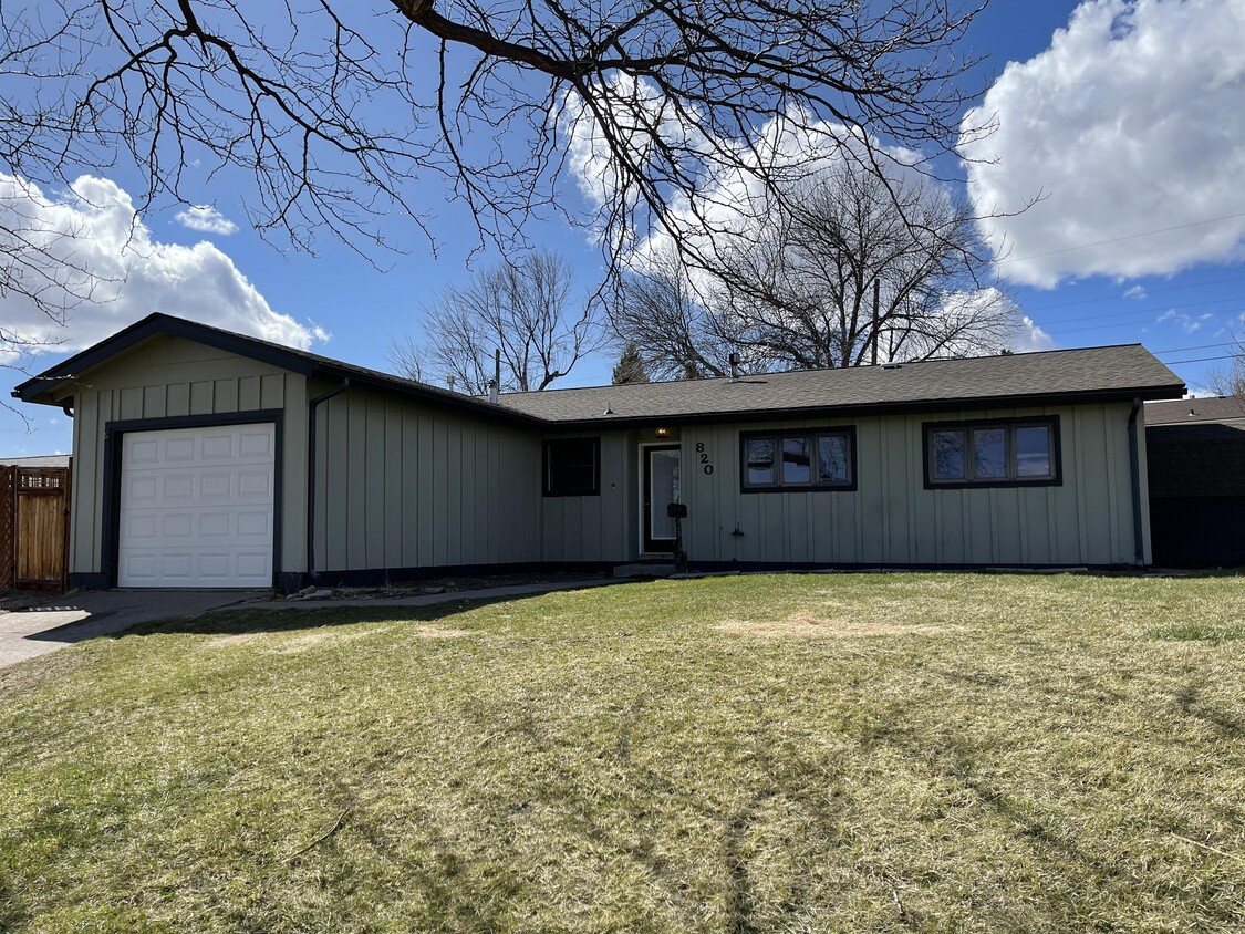 820 48th St S, Great Falls, MT 59405 House Rental in Great Falls, MT