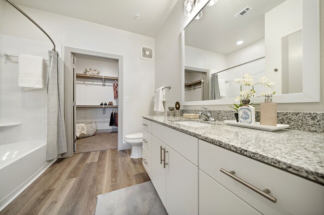 Building Photo - 10485 League Line Rd