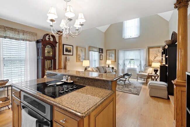 Building Photo - 3N467 Curling Pond Ct