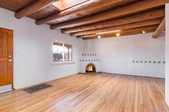 Building Photo - 406 Cortez Pl