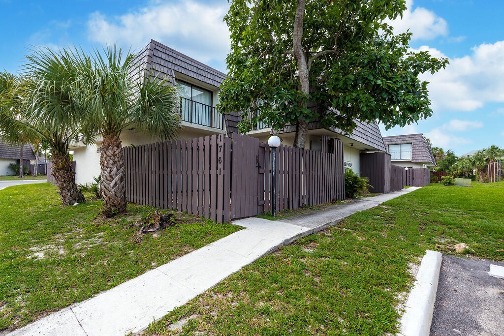 Photo - 1761 N Congress Ave (West Palm Beach, FL)