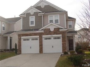 Building Photo - 2007 Remington Oaks Cir