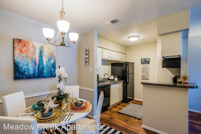 Building Photo - 2 br, 2 bath Apartment - 518 Tacoma Drive
