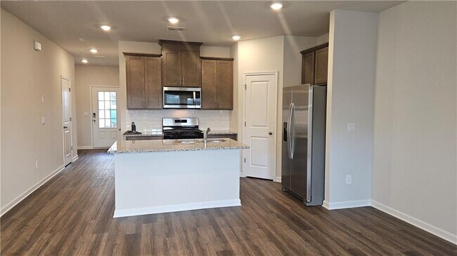 Building Photo - 4598 Red Lion Pl