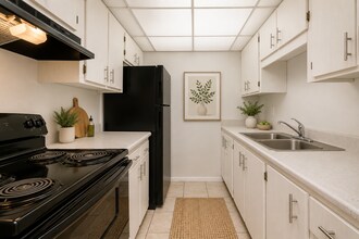 Interior Photo - Cortez Plaza Apartments
