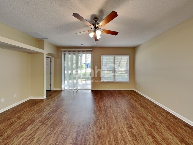 Foto del edificio - 96067 Waters Ct