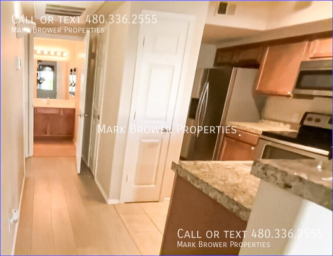 Foto del edificio - 15095 N Thompson Peak Pkwy
