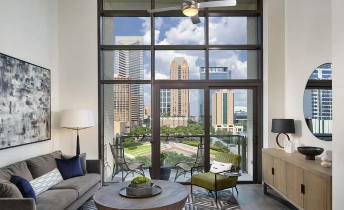 Foto principal - 1 bedroom in Houston TX 77002